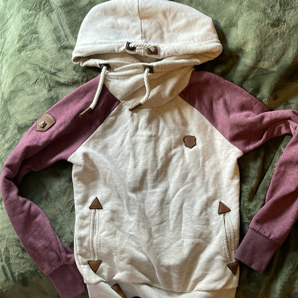 Nakatano hoodie
